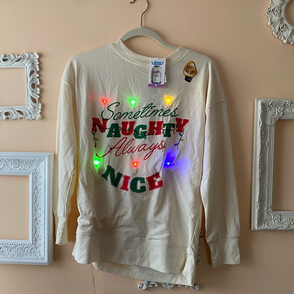 NWT Women’s Light Up “Ugly Christmas Sweater” Size Small - Picture 5 of 7